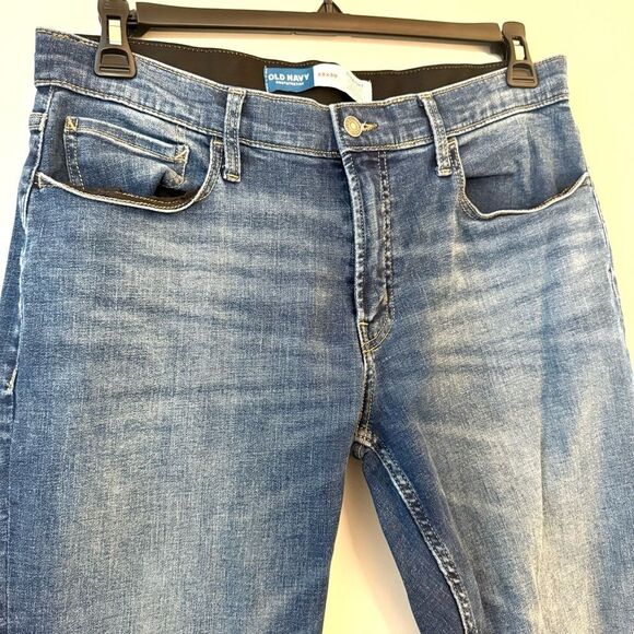 Men’s Old Navy 360 Stretch Denim Straight Leg‎ Jeans in Medium Wash - Picture 6 of 12